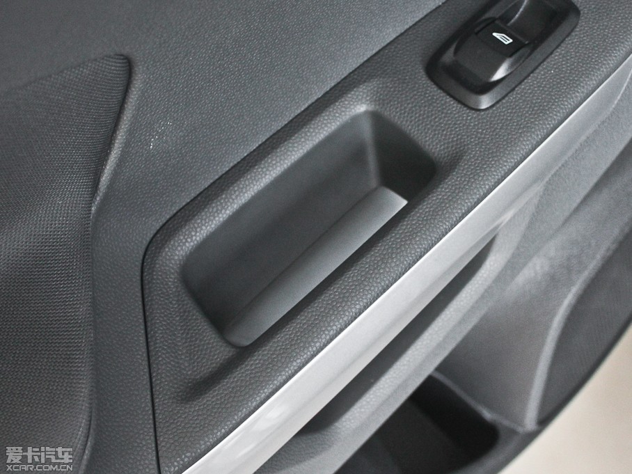 2013������ 1.5L �Ԅ��L����