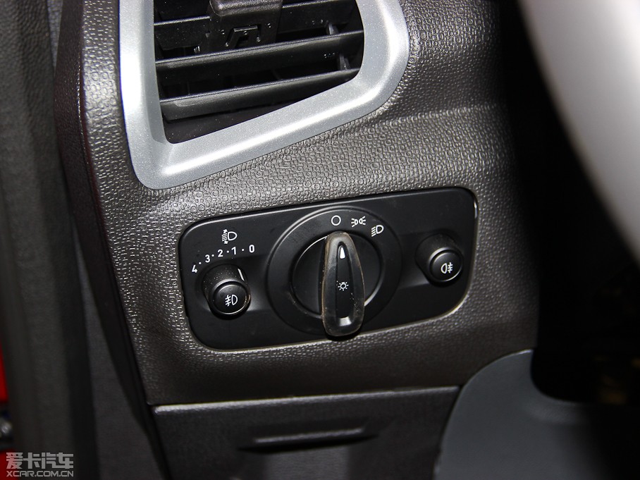 2013 1.5L Ԅ(dng)L(fng)