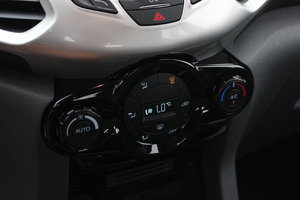2013款1.0L GTDi 手动尊贵型 空调调节