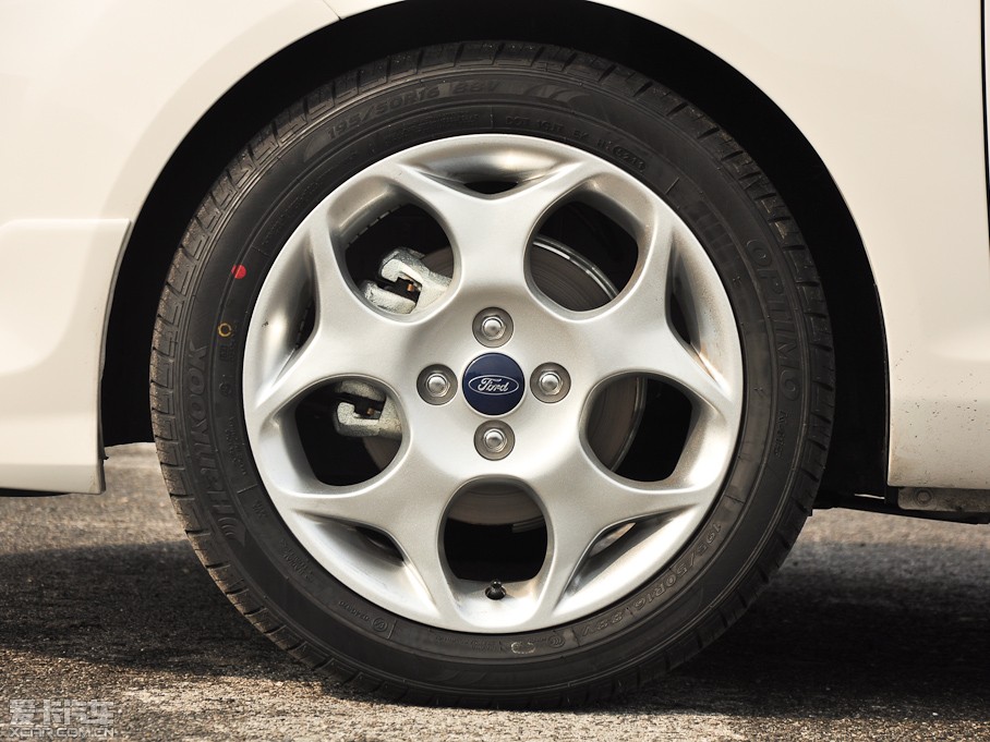 2012AɎ Ɏ 1.5L ԄӄӸ