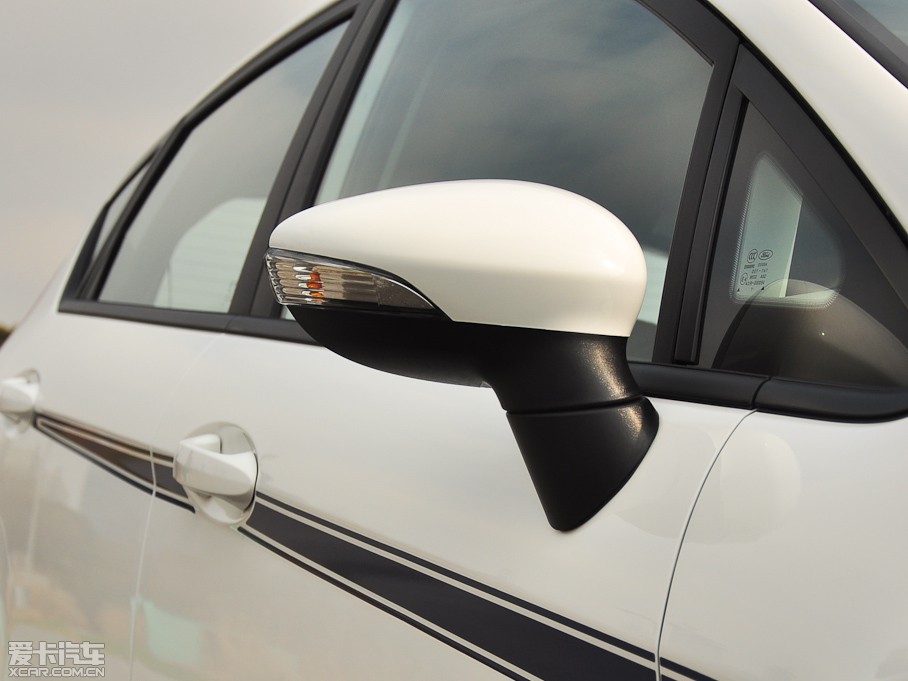 2012AɎ Ɏ 1.5L ԄӄӸ