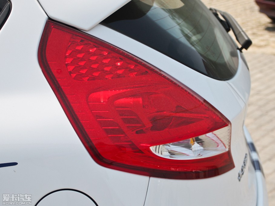 2012AɎ Ɏ 1.5L ԄӄӸ