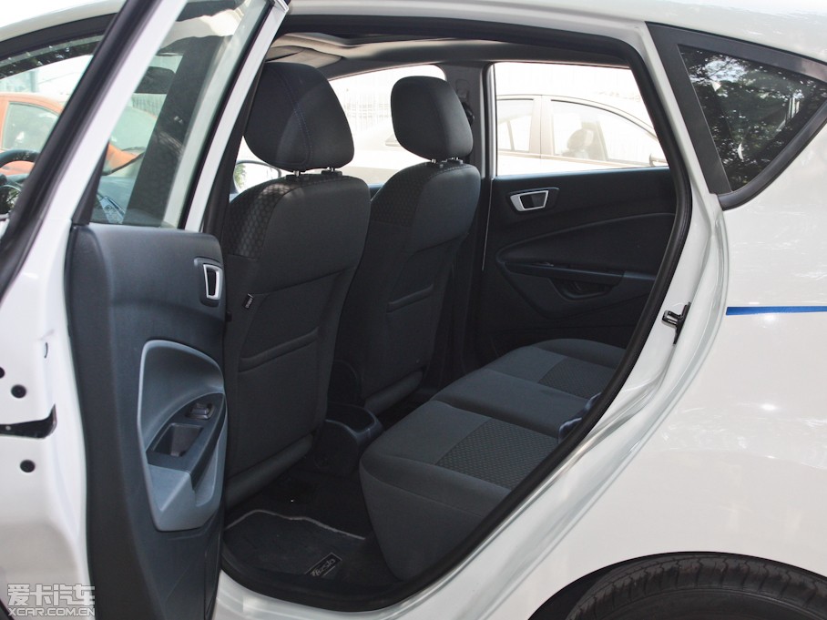 2012AɎ Ɏ 1.5L ԄӄӸ