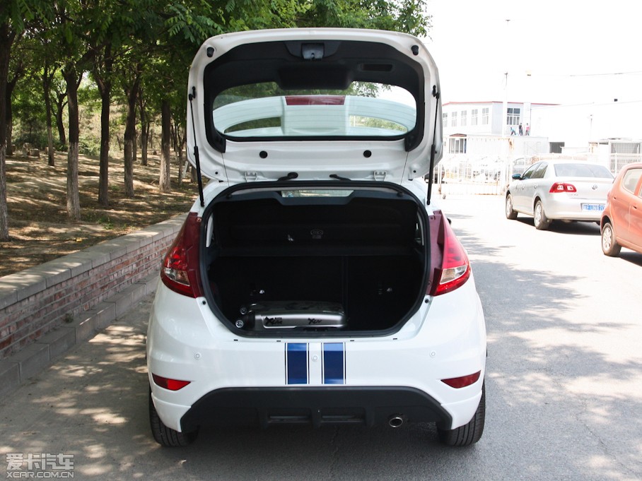 2012AɎ Ɏ 1.5L ԄӄӸ