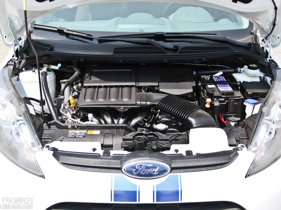 2012AɎ Ɏ 1.5L ԄӄӸ