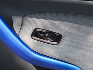 2012Ɏ 1.5L ԄӄӸ g