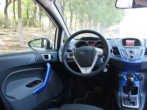 2012Ɏ 1.5L ԄӄӸ g