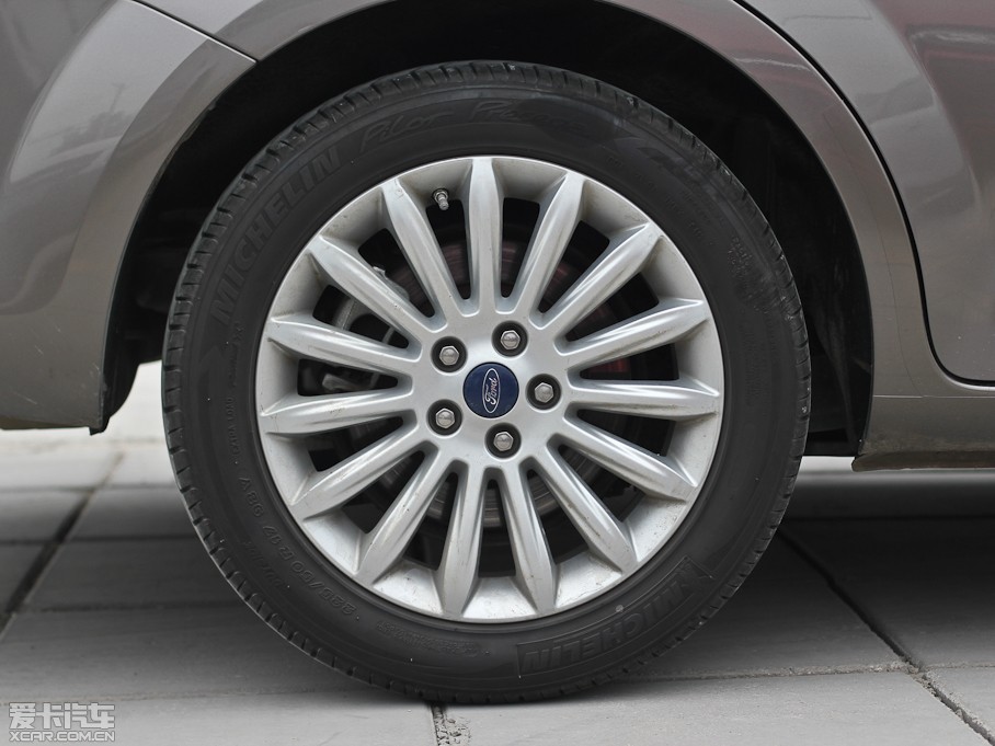 2012���� GTDi 240 ��Ş�\(y��n)�Ӱ� 