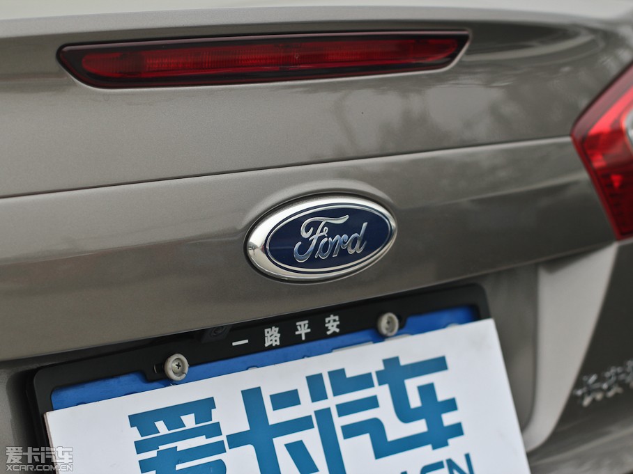 2012���� GTDi 240 ��Ş�\�Ӱ� 