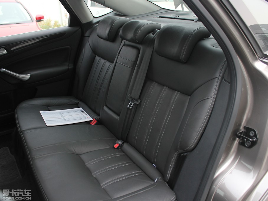 2012���� GTDi 240 ��Ş�\�Ӱ� 