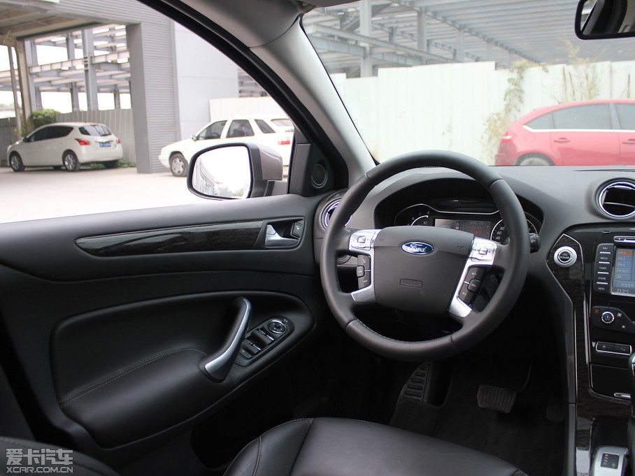 2012���� GTDi 240 ��Ş�\�Ӱ� 