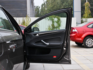 2012GTDi 240 Ş\Ӱ  g