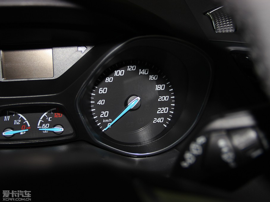 2013������ 1.6GTDi ������m��