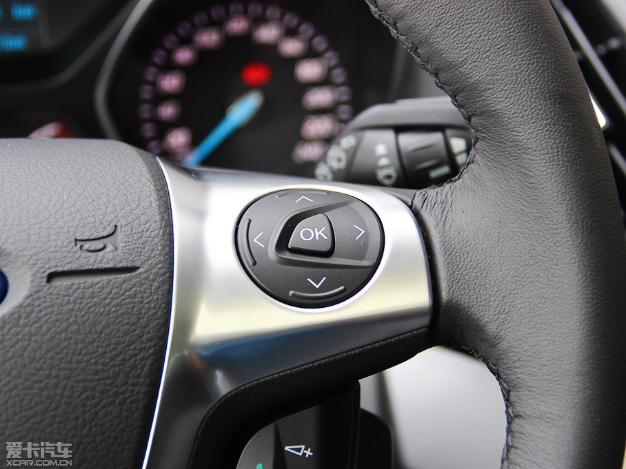 2013������ 1.6GTDi ����L�а�