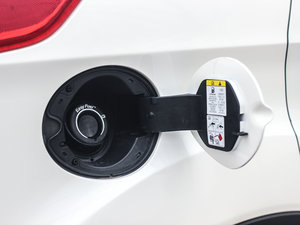 2013款2.0GTDi 四驱尊贵版 油箱盖