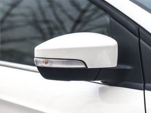 20132.0GTDi (q)F (ji)^