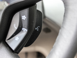 20132.0GTDi (q)F п؅^(q)