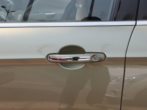 2013款1.6GTDi 四驱精英版 主驾门拉手