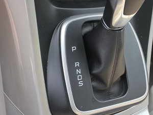 20131.6GTDi 򌾫Ӣ п؅^