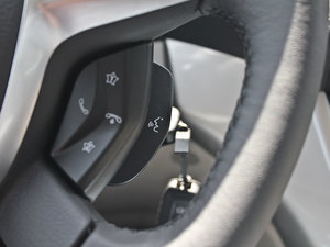 20132.0GTDi (q)Ӣ п؅^(q)