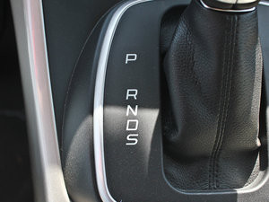 20132.0GTDi (q)Ӣ п؅^(q)