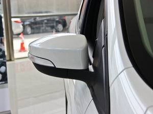 2013款1.6GTDi 两驱舒适版 细节外观