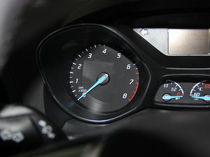 2013款1.6GTDi 两驱舒适版 中控区