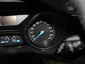 2013款1.6GTDi 两驱舒适版 中控区