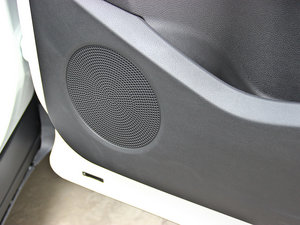 20131.6GTDi (q)L(fng)а g