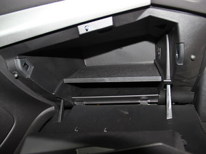 20131.6GTDi (q)L(fng)а g