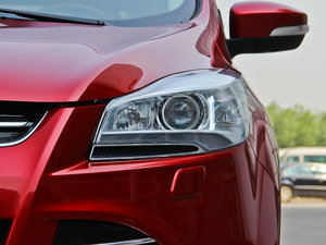 2013款2.0GTDi 四驱运动版 大灯