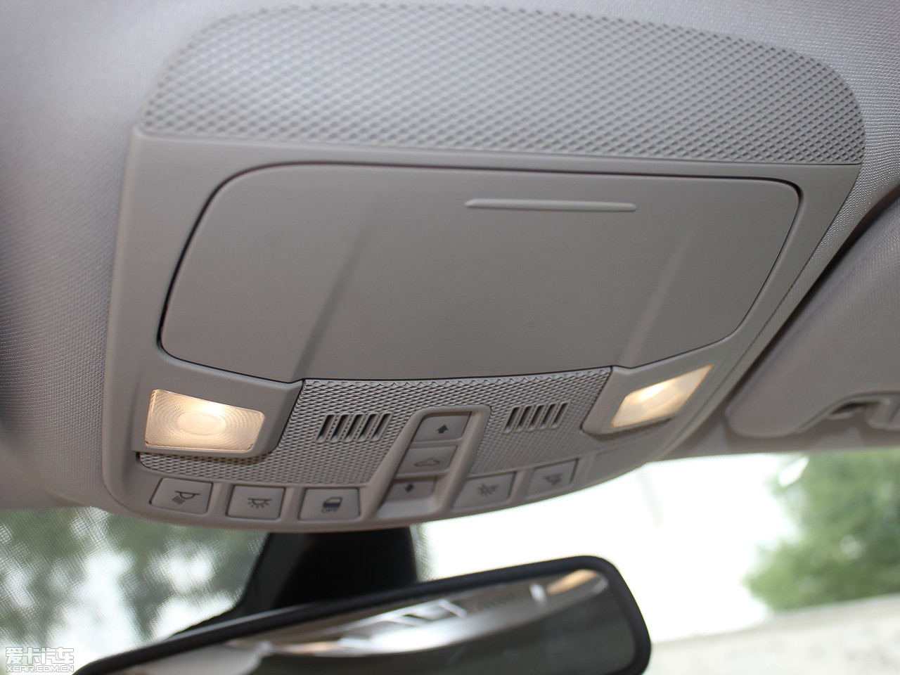 2013ɵϚW 2.0T GTDi240 A\