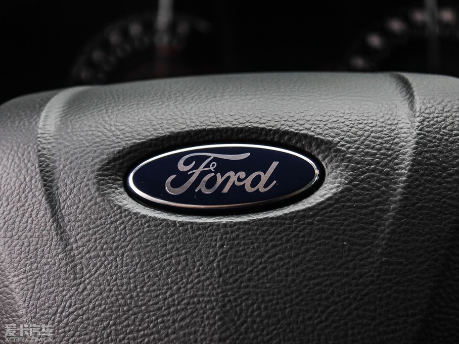 2013ɵϚW 2.0T GTDi240 A\