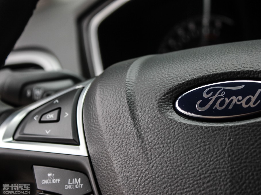 2013ɵϚW 2.0T GTDi240 A\