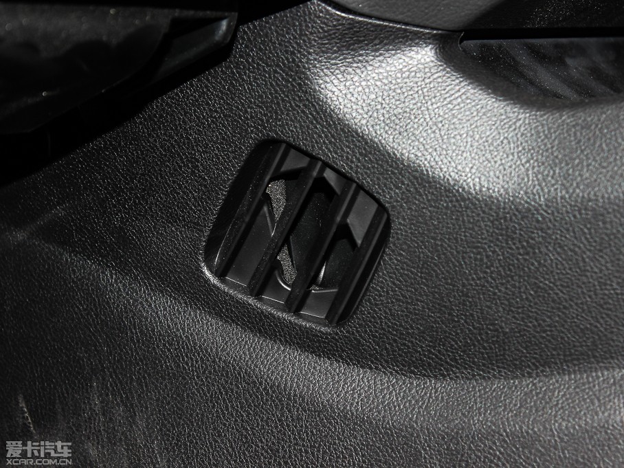 2013ɵϚW 2.0T GTDi240 A\