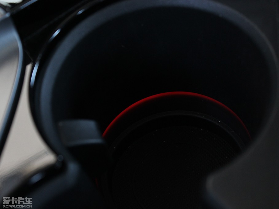 2013ɵϚW 2.0T GTDi240 A\