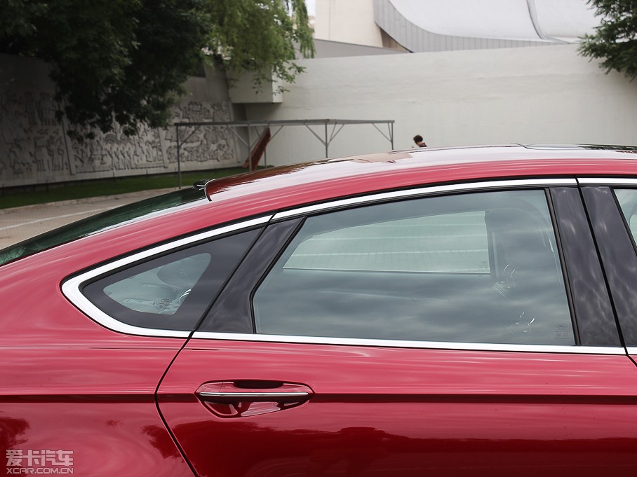 2013ɵϚW 2.0T GTDi240 A\