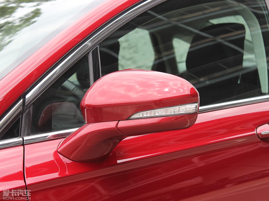 2013ɵϚW 2.0T GTDi240 A\