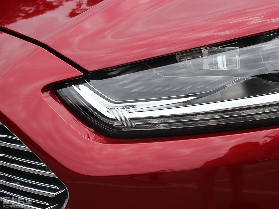 2013ɵϚW 2.0T GTDi240 A\