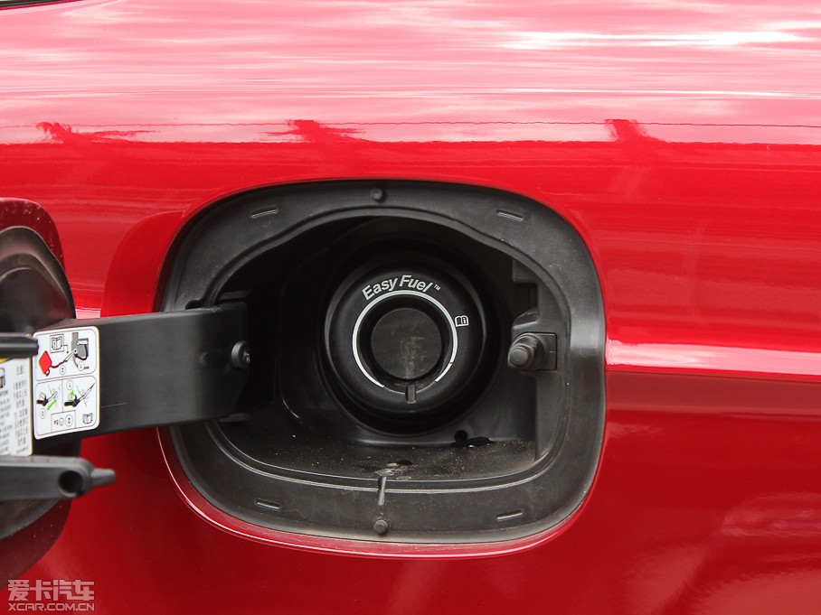 2013ɵϚW 2.0T GTDi240 A\