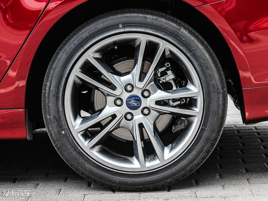 2013ɵϚW 2.0T GTDi240 A\