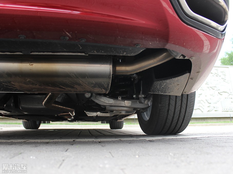 2013ɵϚW 2.0T GTDi240 A\