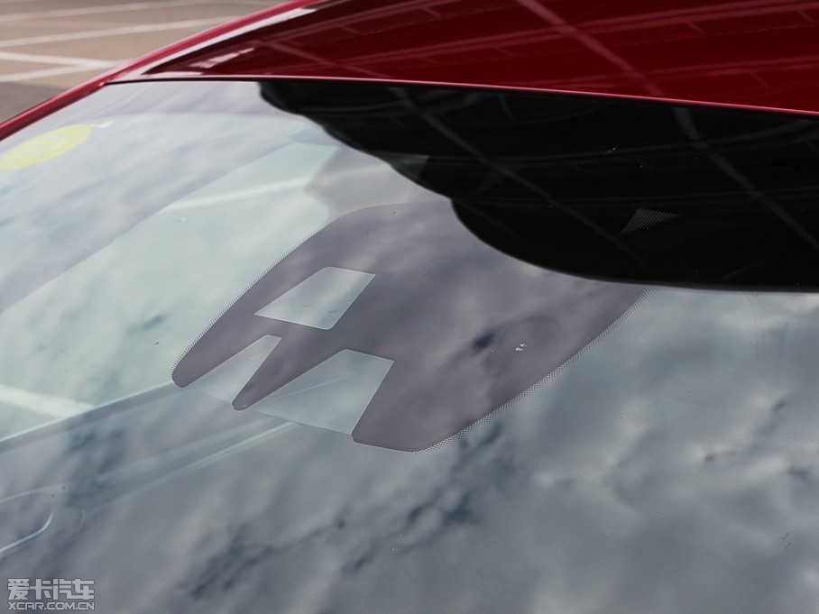 2013ɵϚW 2.0T GTDi240 A\