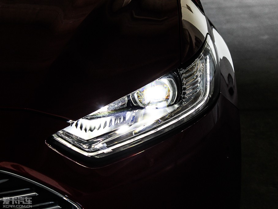 2013ɵϚW 2.0T GTDi240 A\