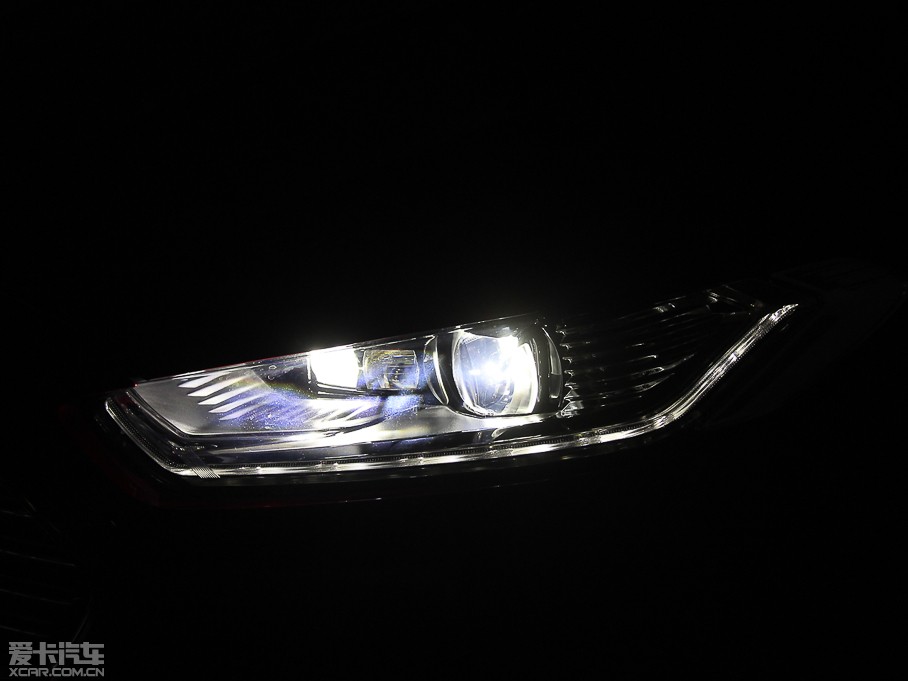 2013ɵϚW 2.0T GTDi240 A\