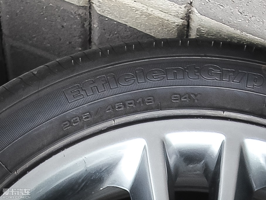 2013ɵϚW 2.0T GTDi240 A\