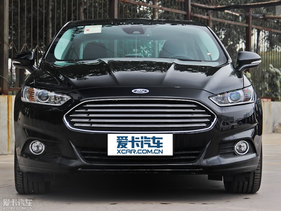 2013ɵϚW 1.5T GTDi180 r