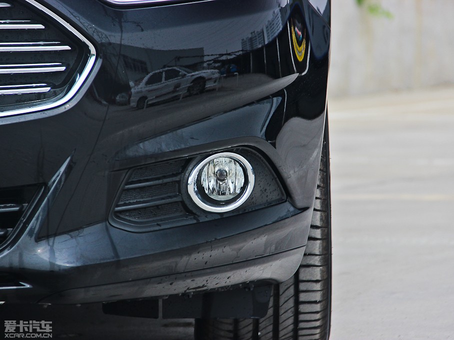 2013ɵϚW 1.5T GTDi180 r