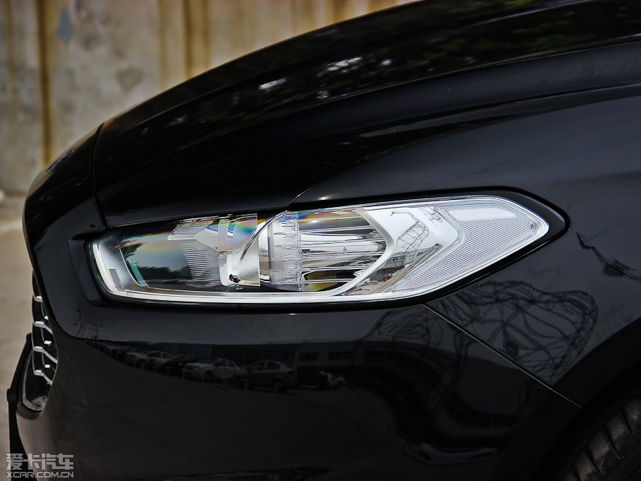 2013ɵϚW 1.5T GTDi180 r