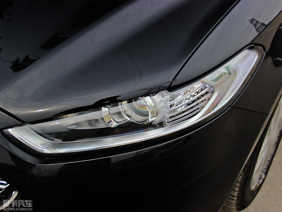 2013ɵϚW 1.5T GTDi180 r